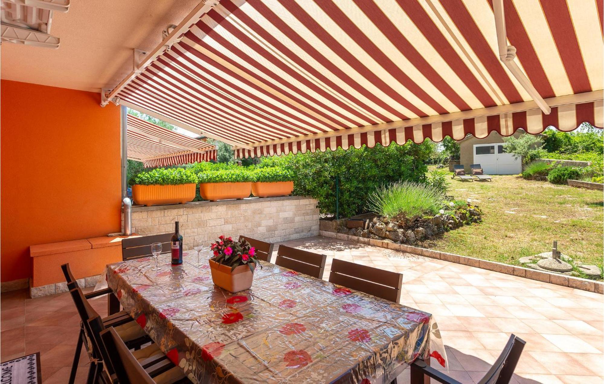 Nice Home In Risika With House Sea View 외부 사진
