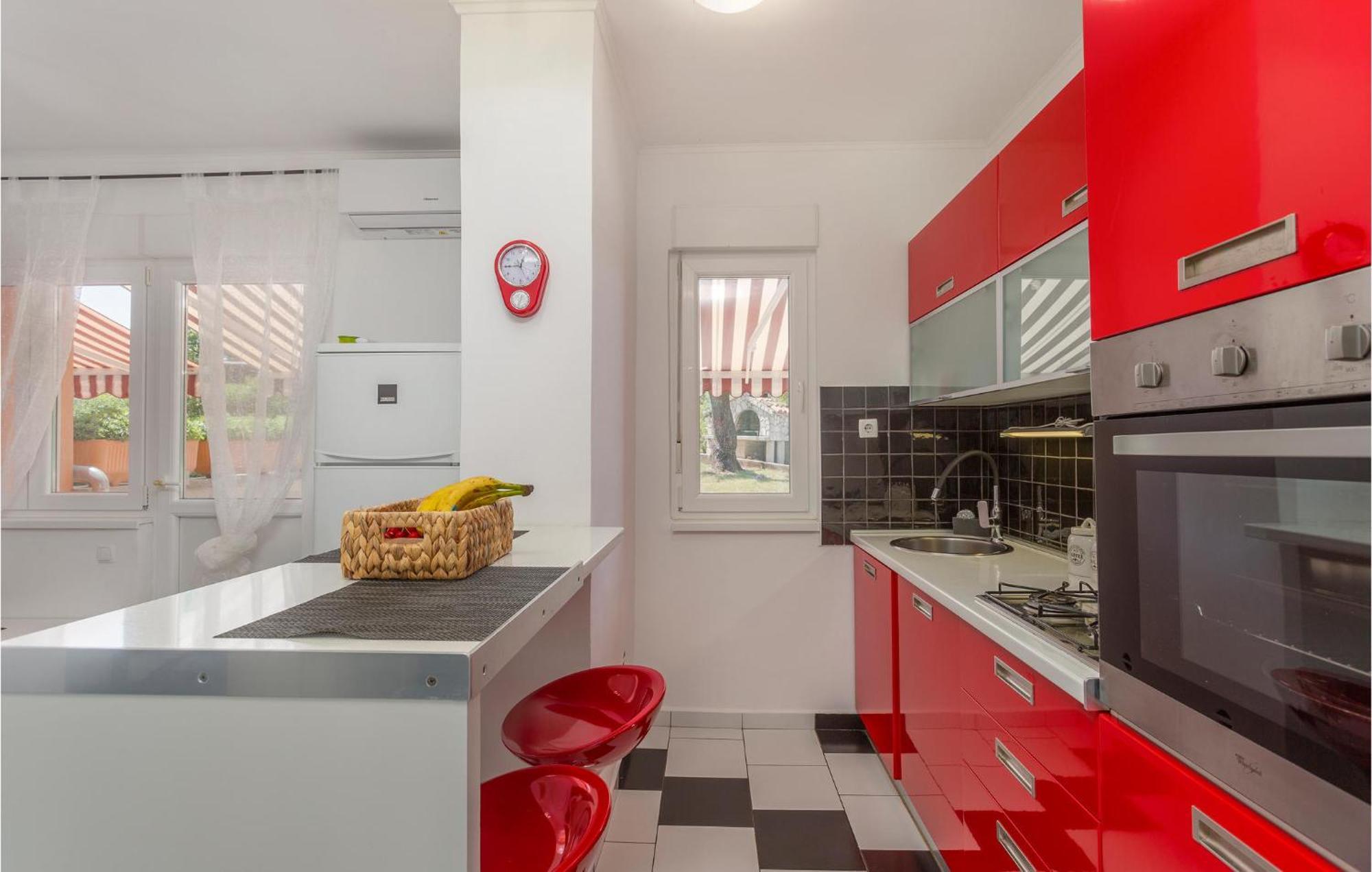 Nice Home In Risika With House Sea View 외부 사진